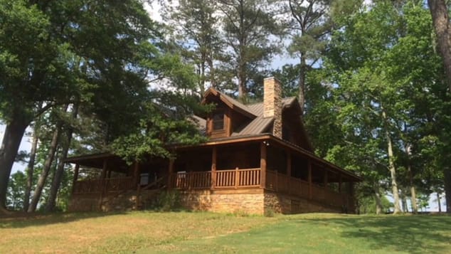 This cabin belongs to Chattahoochee Hills Eventing and was used as the home of Ironman in 'Avengers: Endgame.'