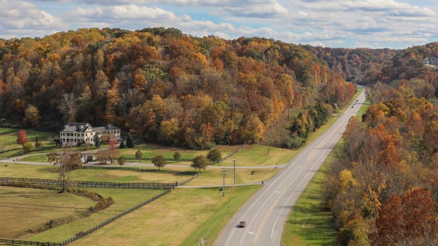 The Natchez Trace runs from Mississippi to Tennessee and is a good way to travel while socially distancing.