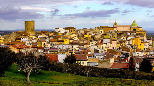 Biccari is surrounded by countryside with hiking trails and picnicking spots. 
