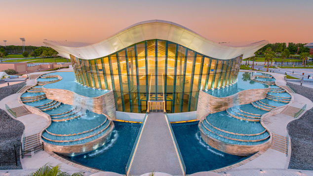 Найглибший басейн у світі відкривається в Дубаї