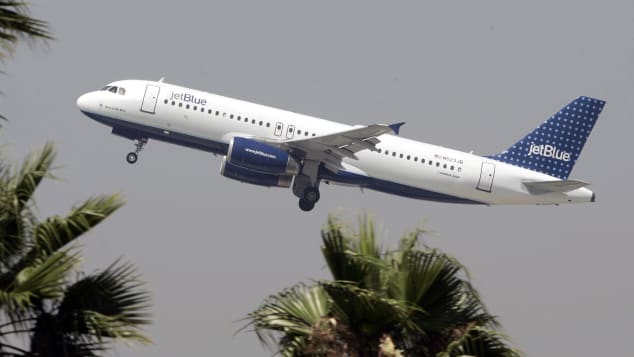 Catalina Bernal Andrade and Mauricio García Marulanda met on a JetBlue airplane flying from Bogotá, Colombia, to Orlando, Florida.