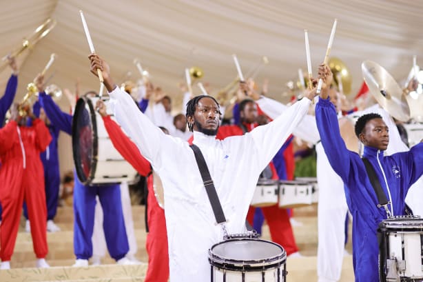 03 met gala red carpet 2021_Brooklyn United Marching Band