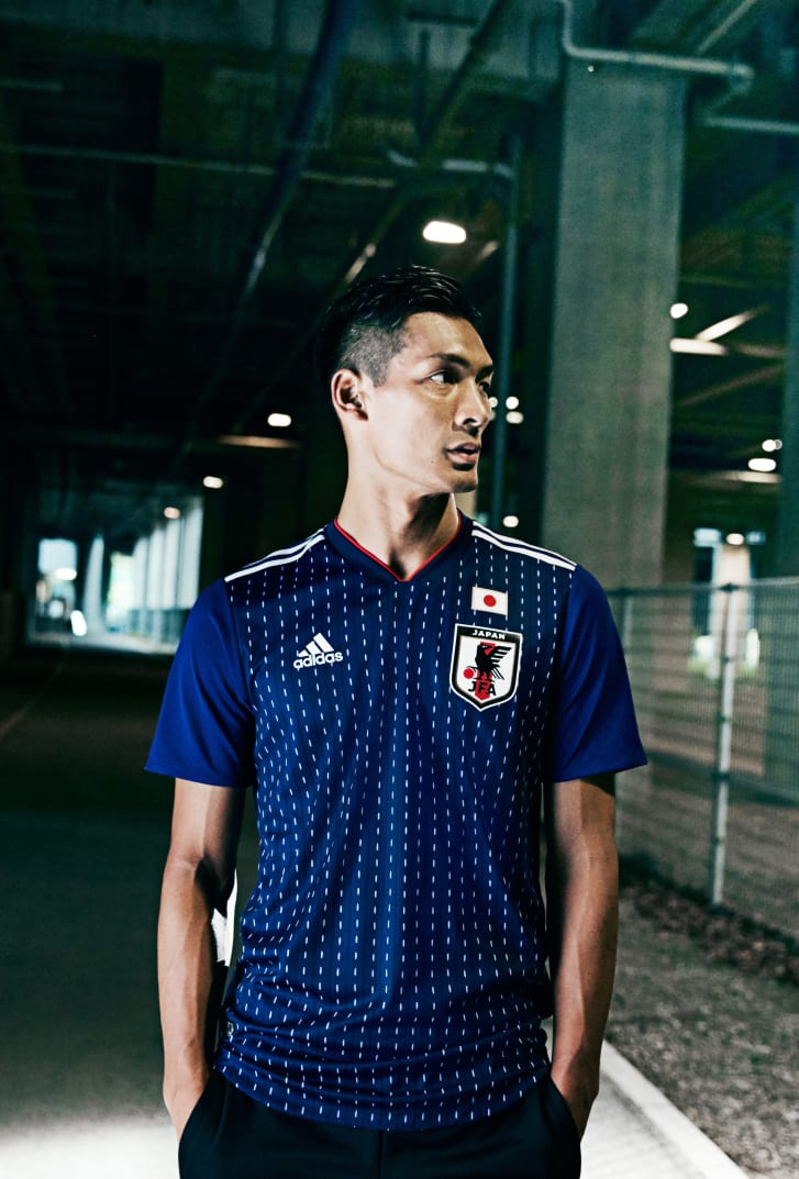 Japan's traditional Sachiko stitching technique is made modern in this Adidas-designed kit.