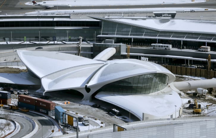 La Terminal TWA se ve en el Aeropuerto Internacional John F. Kennedy en Nueva York en 2017 antes de su remodelación en un hotel.