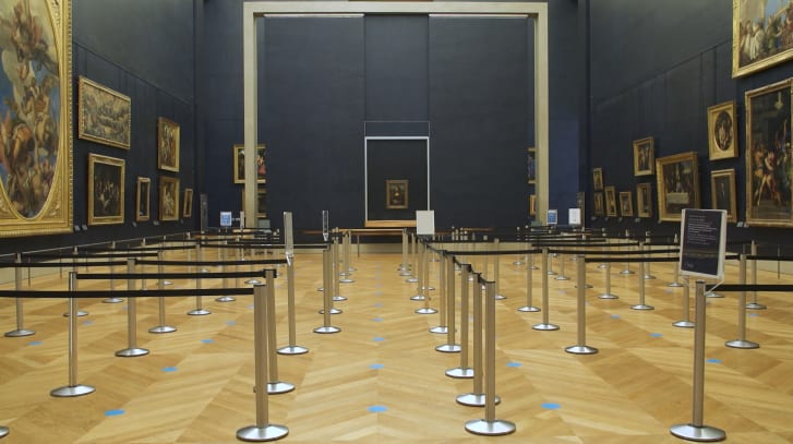 The "Mona Lisa" alone in the Louvre without visitors. 