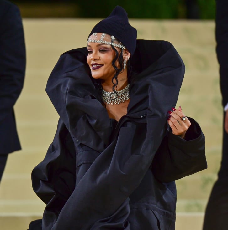 Rihanna pictured at the 2021 Met Gala wearing the Rebel Black Ring a piece designed by Thelma West, one of the 21 jewelers featured in the new Sotheby's exhibition.