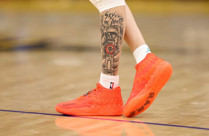 LaMelo Ball's leg tattoo, done by Carrasco, is one of the more recognizable pieces in the NBA.