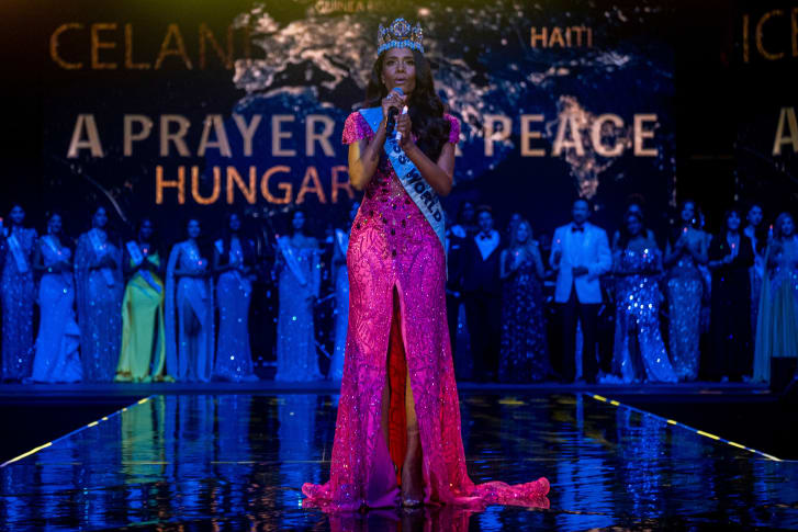 Miss World 2019 Toni-Ann Singh sings "The Prayer" during the 70th Miss World beauty pageant at the Coca-Cola Music Hall in San Juan, Puerto Rico.