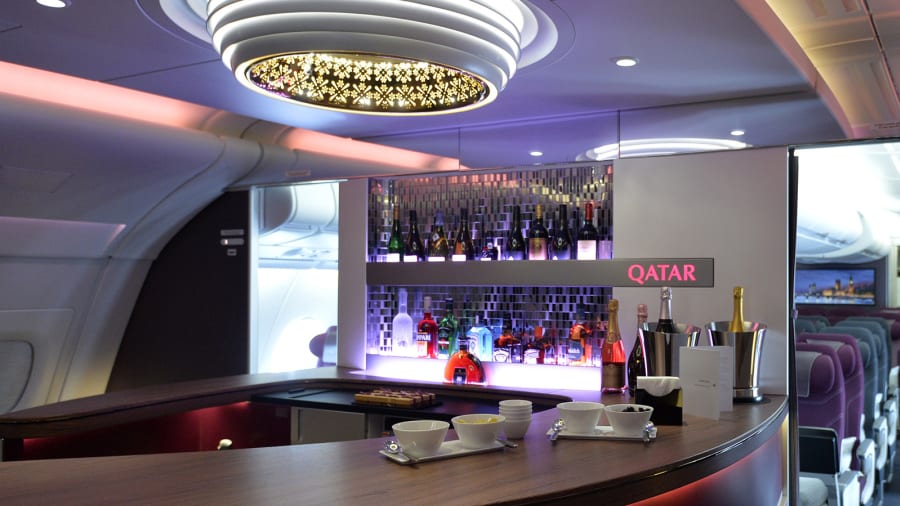 Best airlines Qatar first:business air lounge-477316618