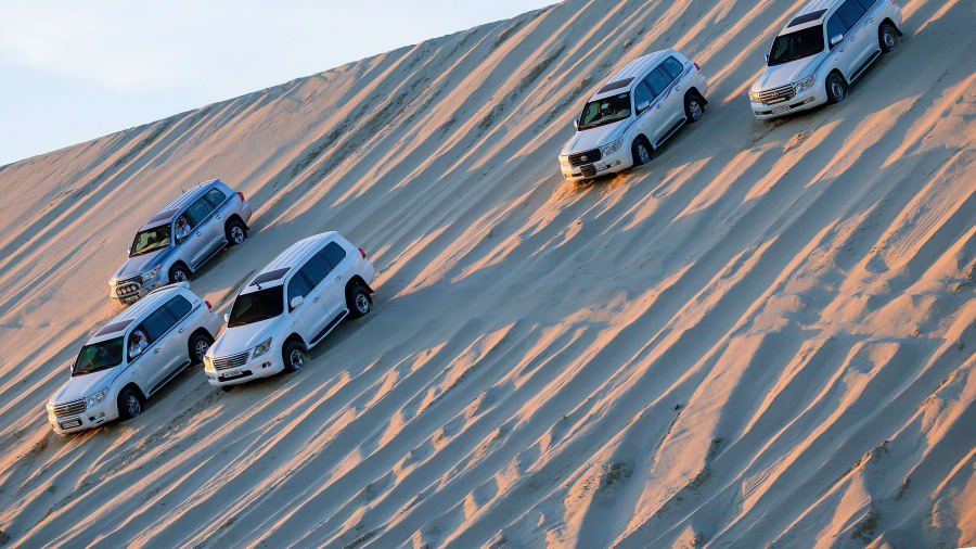 Qatar deserts Doha cars