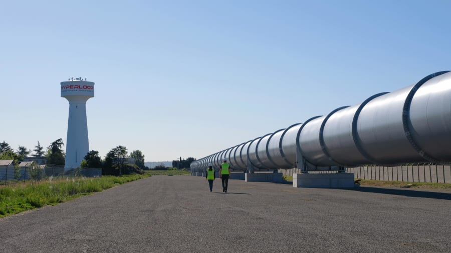 HyperloopTT_Toulouse_System