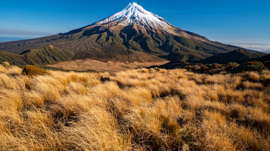 09 New Zealand beautiful places Mount Taranaki