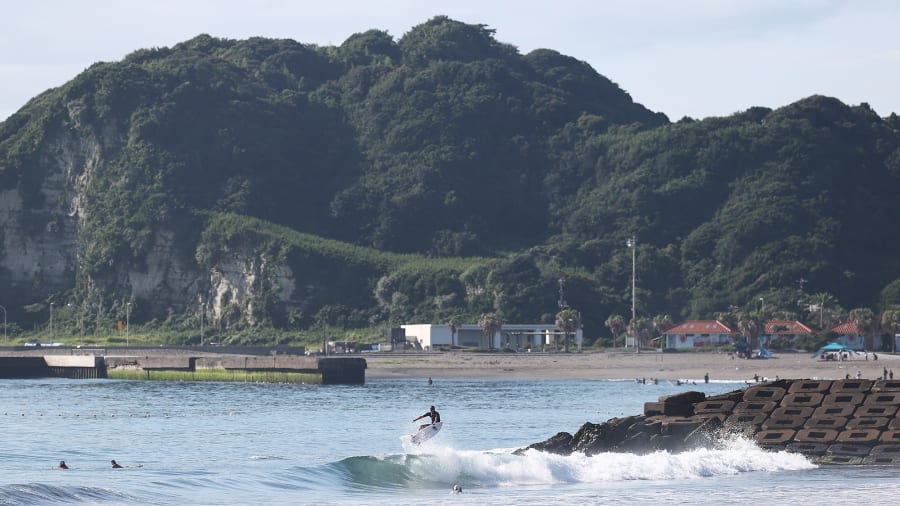Tsurigasaki Surfing Beach
