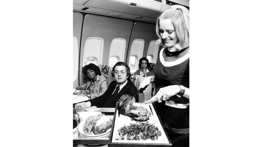 20-AMERICAN-AIRLINES-707-FC-Food-Service-CREDIT-AA