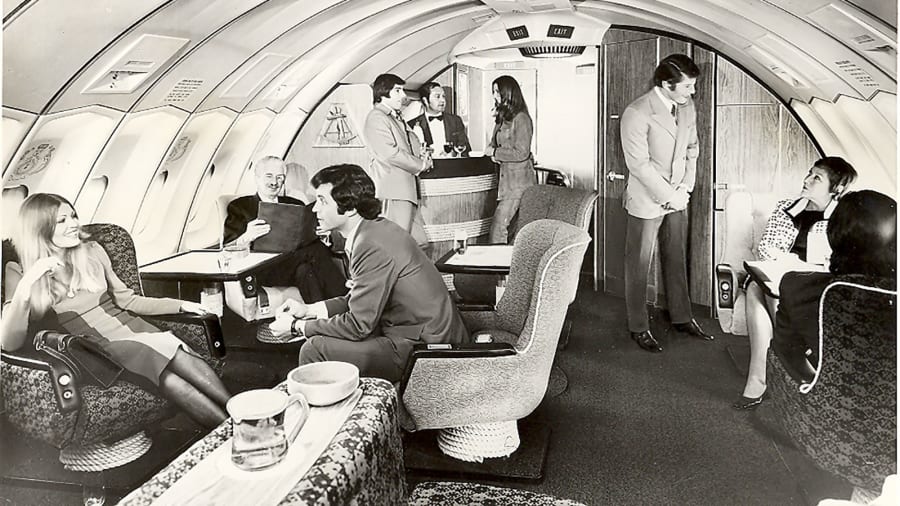 Captain-Cook-lounge.B747.circa1971