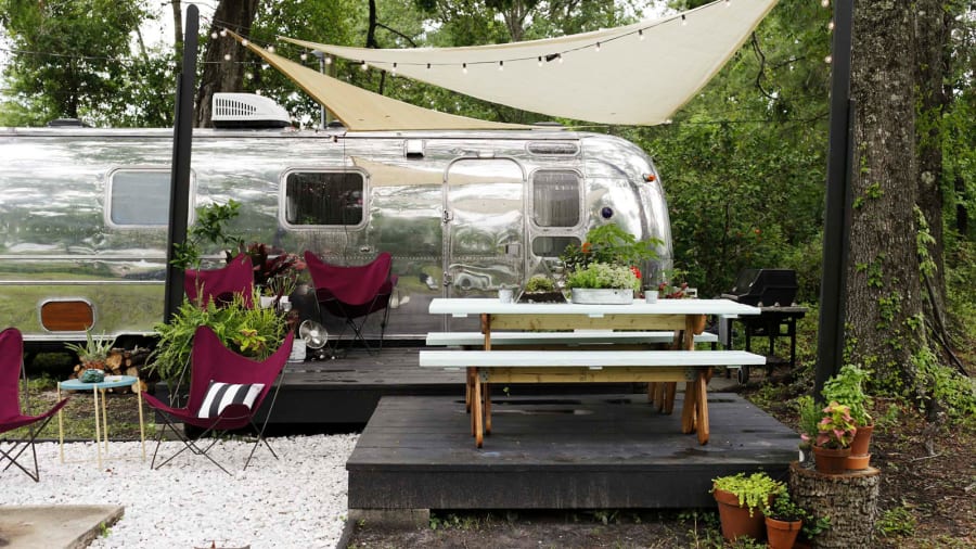01 kate oliver airstream