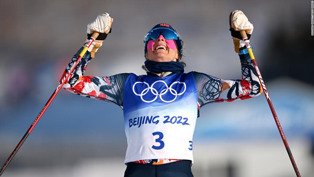 Beijing 2022: Norway off to golden start as China claims first gold