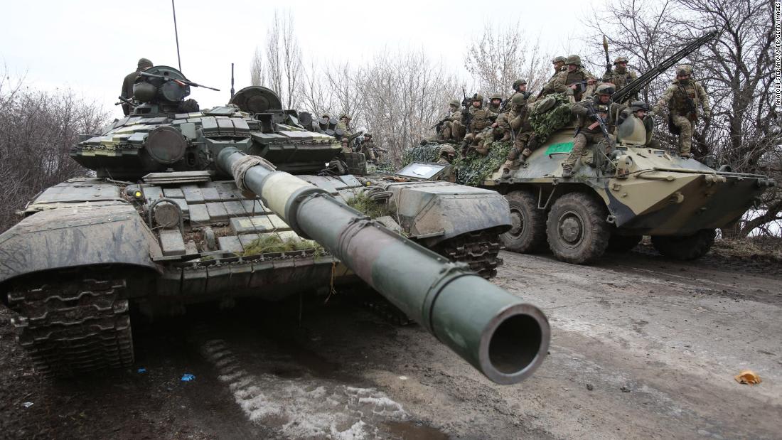 Ukraine and Russia's militaries are David and Goliath. Here's how they compare