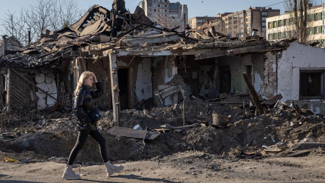 Analysis: The Ukraine war is now a 'bloody stalemate'