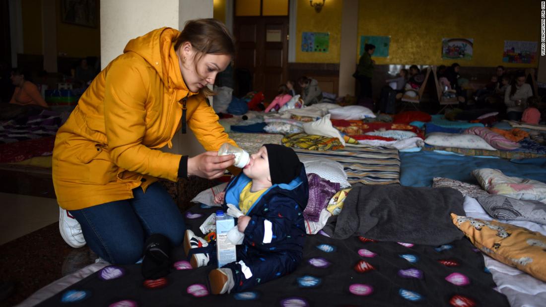 They fled Ukraine to protect their children. Now these mothers are returning home