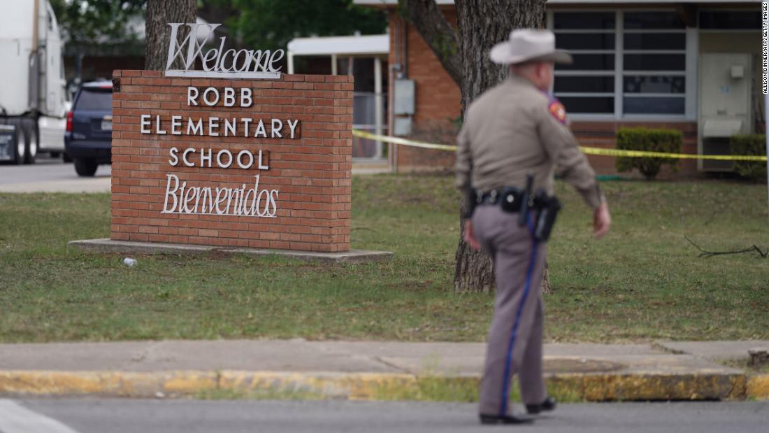 Analysis: Media coverage of Texas school massacre invokes Sandy Hook