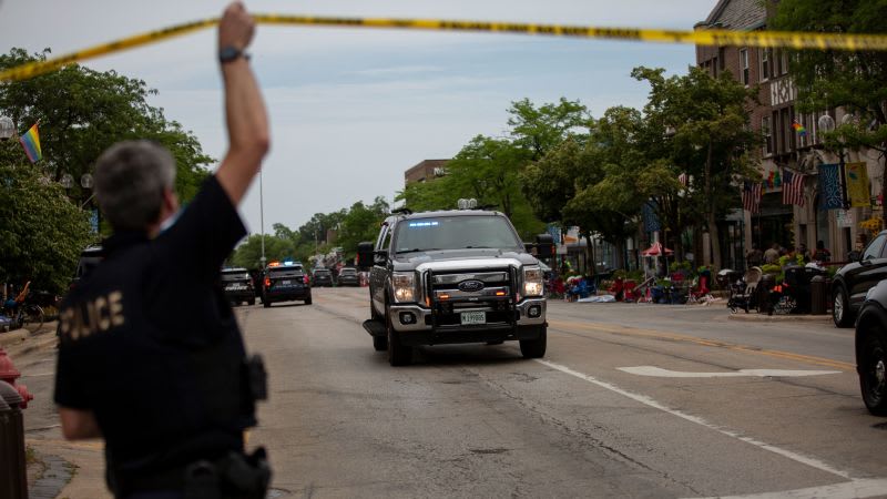 July Fourth celebrations in Highland Park, Illinois, end in terror after mass shooting leaves 6 dead and dozens injured | CNN