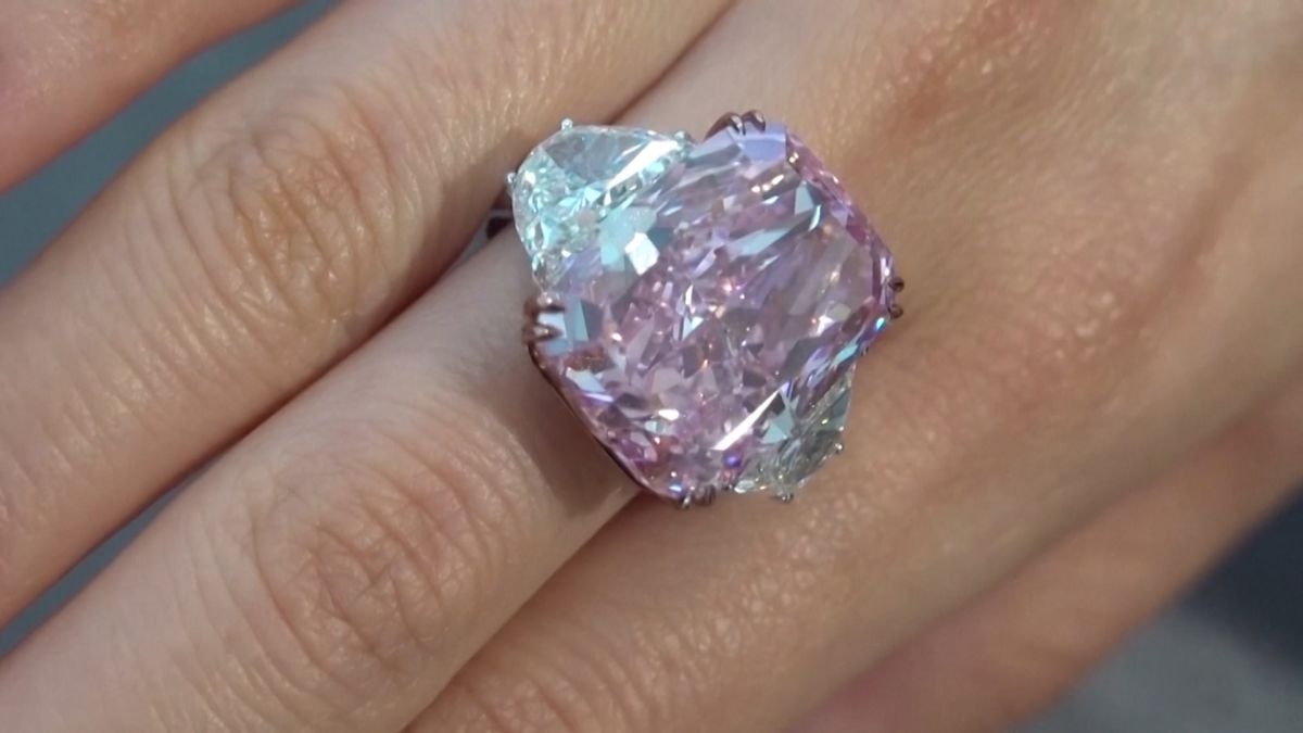 15 carat pink diamond ring