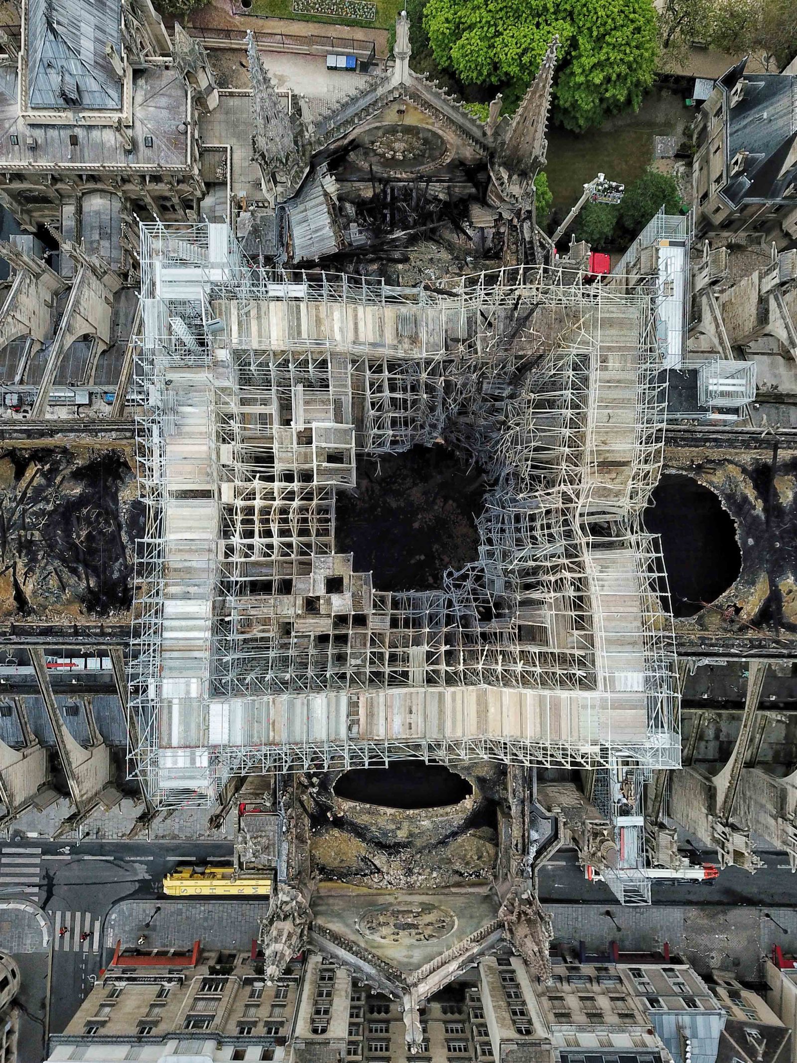 https%3A%2F%2Fcdn.cnn.com%2Fcnnnext%2Fdam%2Fassets%2F190417115122-05-unf-notre-dame-aerials.jpg