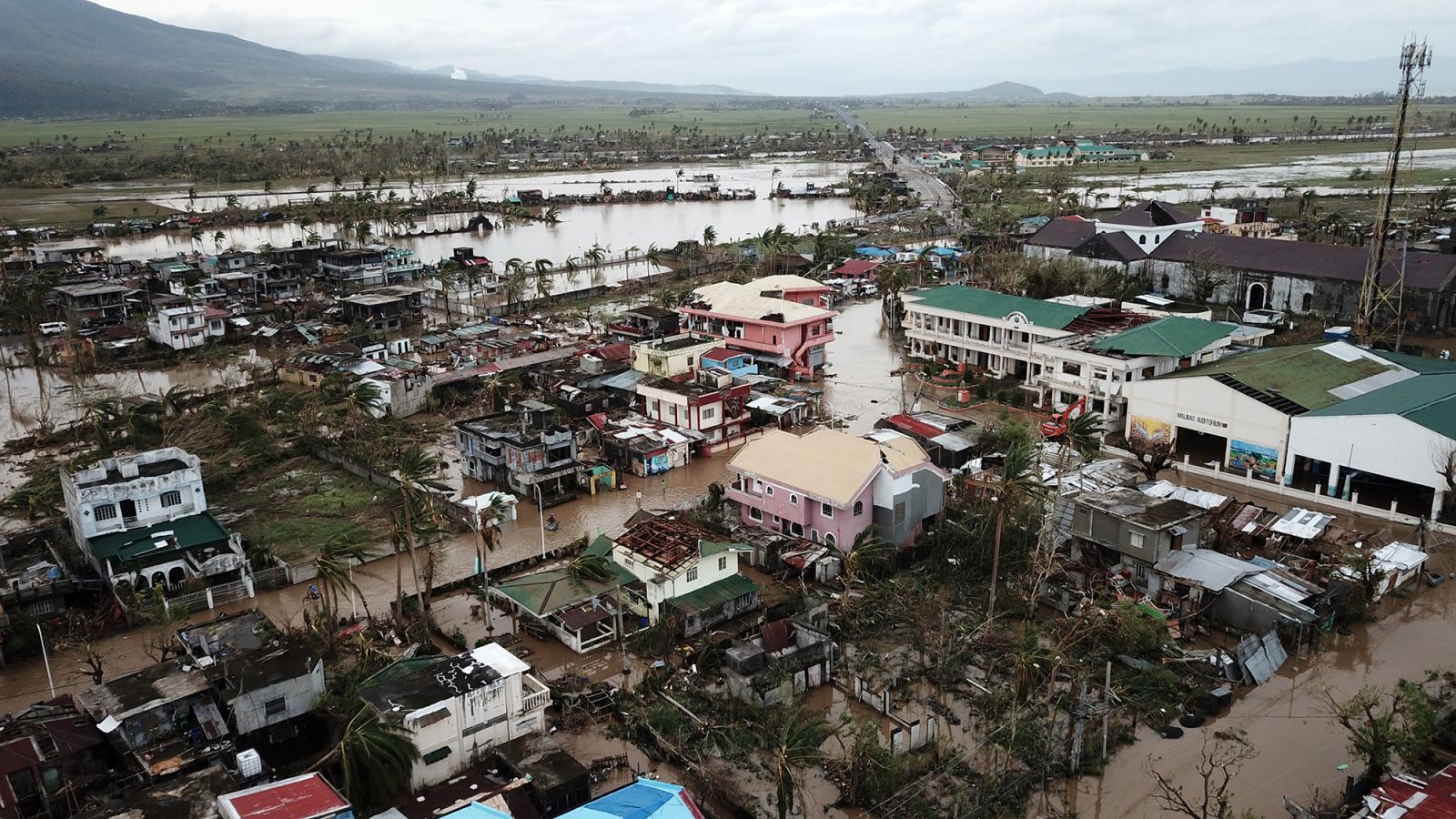 https%3A%2F%2Fcdn.cnn.com%2Fcnnnext%2Fdam%2Fassets%2F201101110856-03-typhoon-goni-philippines.jpg