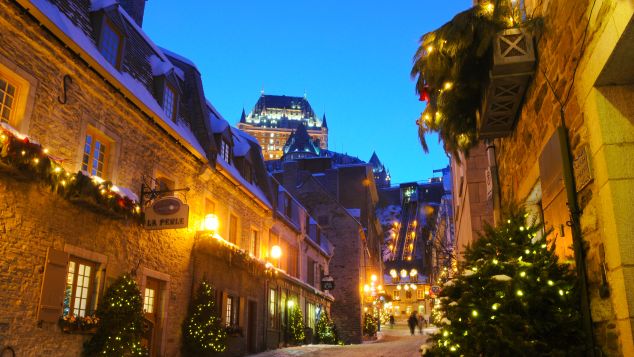 Say "Joyeux Noël" in Quebec City, Canada.
