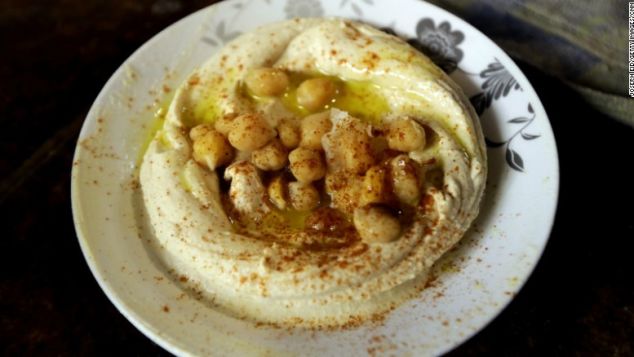 The whole world loves this chickpea spread. 