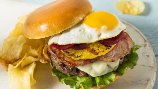 01 Australian cuisine expats Aussie burger